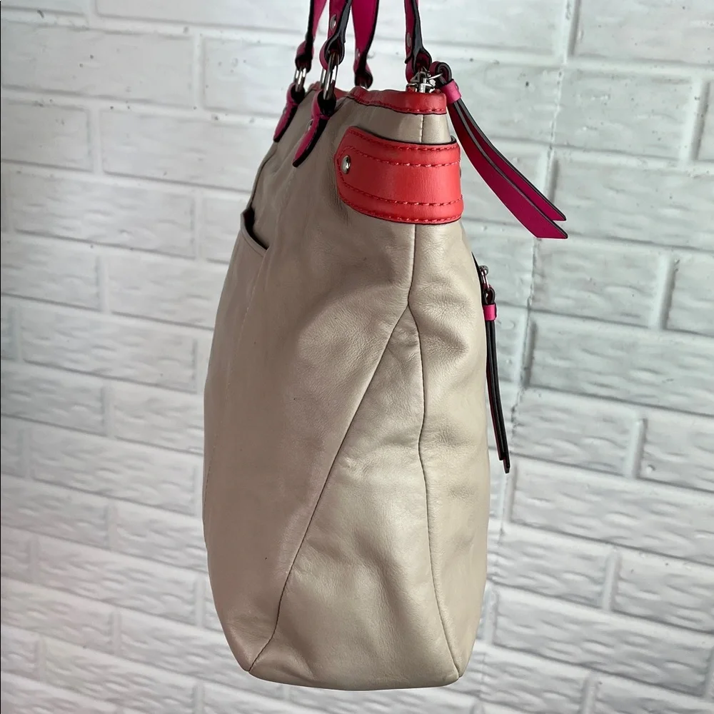 Coach gently preloved